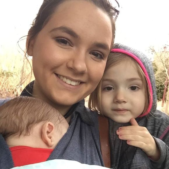 Meet your Posher, Tara - Picture 1 of 1